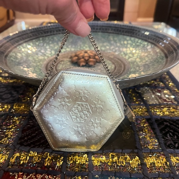 Authentic EUC Louis Vuitton Snowflake Porte-Monnaie Flocon Argent Pouch Rare - Picture 7 of 10